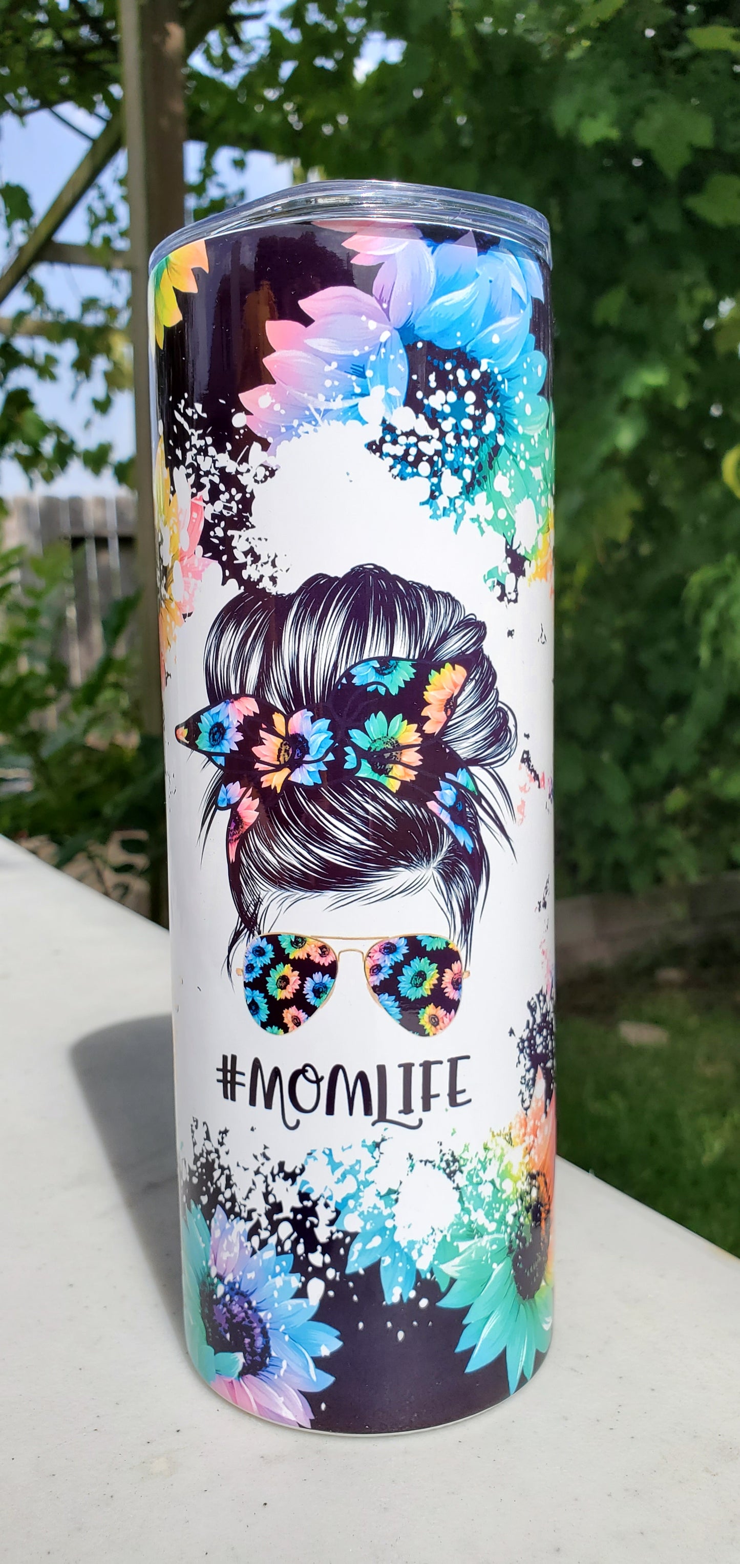 #momlife color sunflower 20oz tumbler